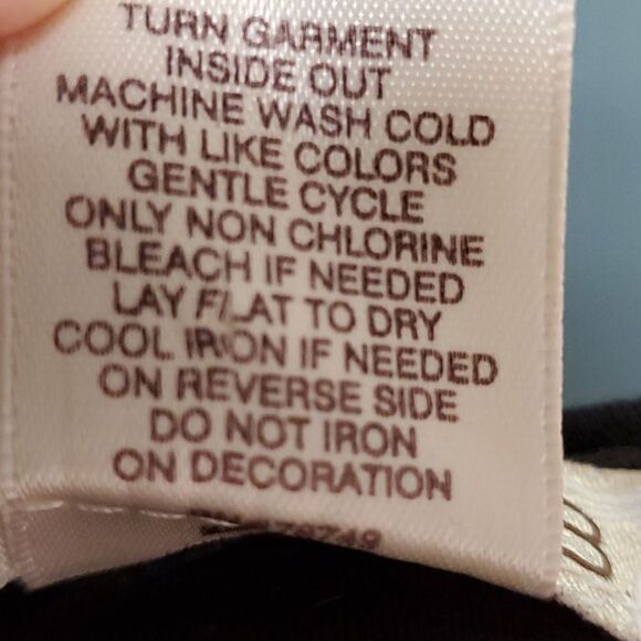 Arden B. Black form fitting embellished With gold studding. Small. Stunn… - Picture 3 of 9